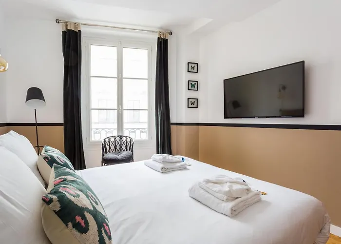 Cmg Champs Elysées - Boetie 4gd Apartamento París